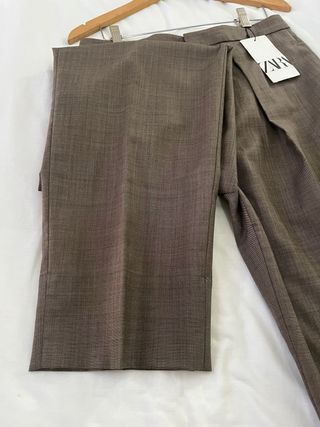 Pantalón vestir Zara marrón verdoso