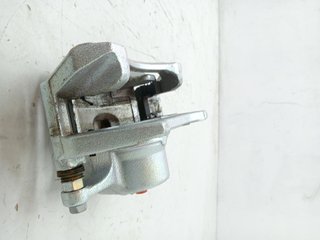 PINZA FRENO DELANTERA DERECHA HYUNDAI KONA 613515