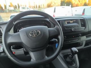 Toyota Proace 2023
