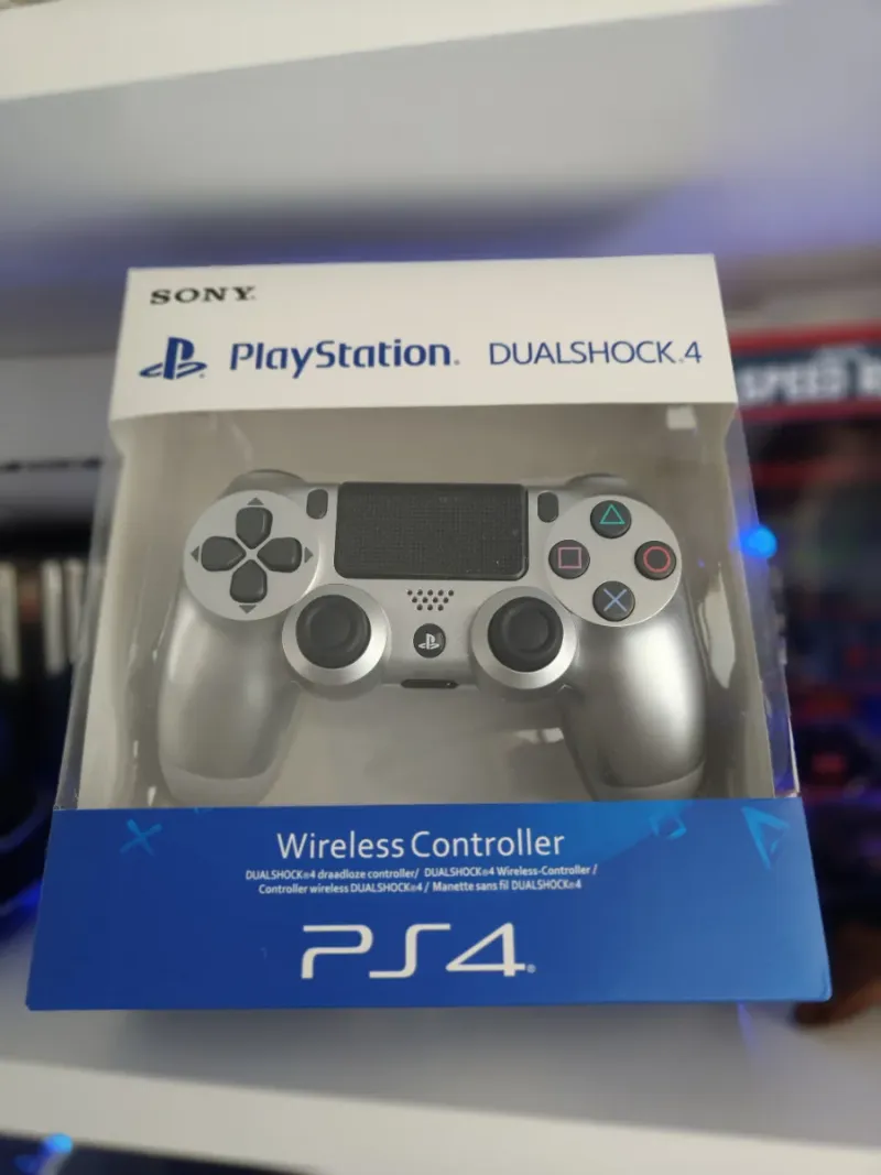 Dualshock 4 PS4 Plateado