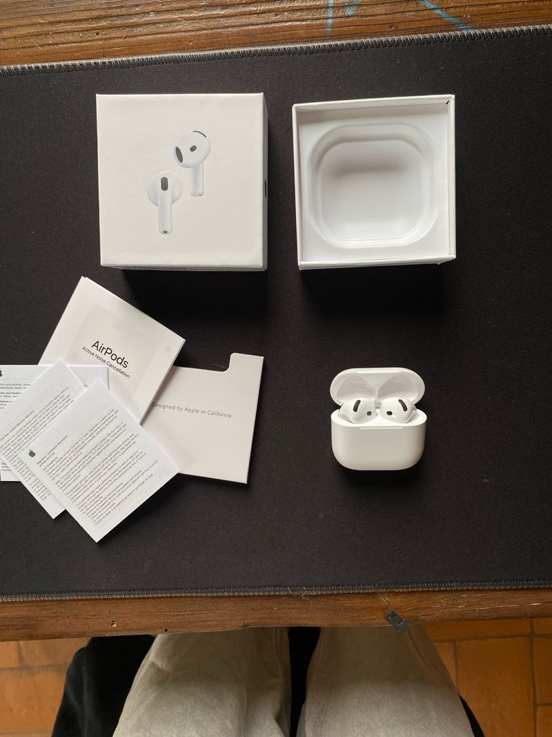 Airpods Apple de 4ª generación (2024) afbeelding 2