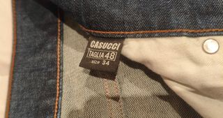 Pantalón vaquero de la marca Gasucci talla 46/48,