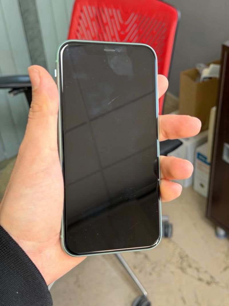 iPhone 11 64GB Verde como nuevo afbeelding 10