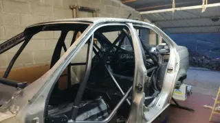 BMW E36 CON JAULA AST