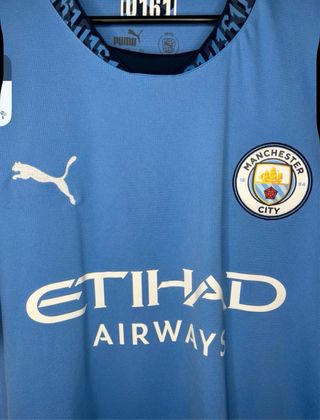 Camiseta Manchester City BNWT Talla L 2024-2025