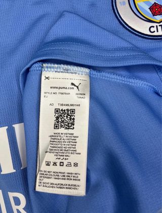 Camiseta Manchester City BNWT Talla L 2024-2025