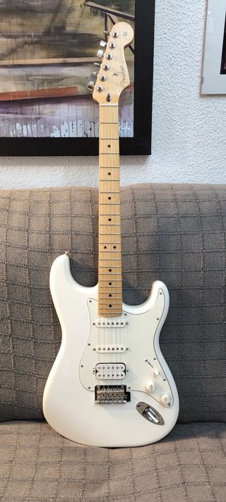 Fender Player Stratocaster HSS Blanca