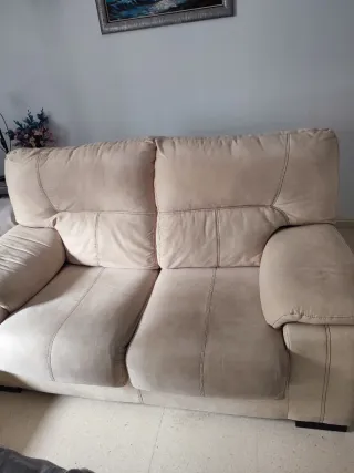 Conjunto de sofás beige (2 ms y 1,80)