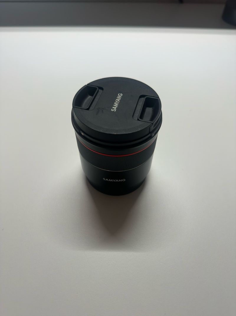 Samyang AF 18mm 2.8 FE