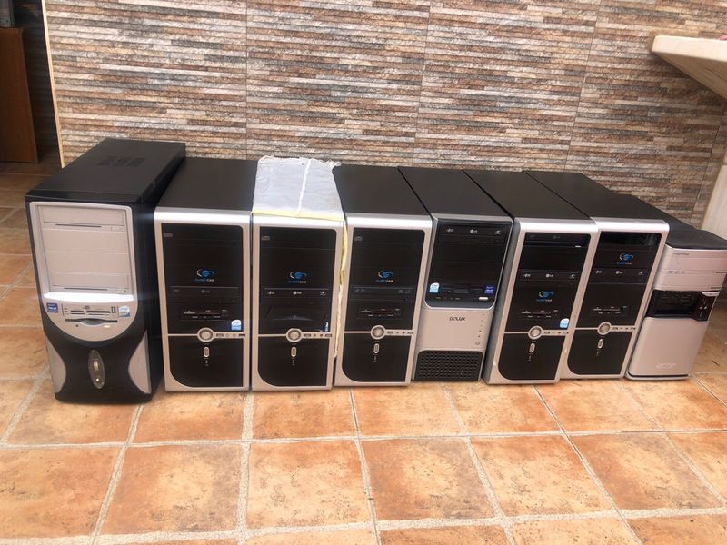 8 Torres de Ordenador (Negro/Plata) afbeelding 2