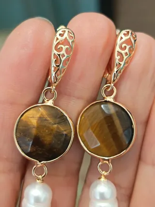 Orecchini perle e occhio di tigre