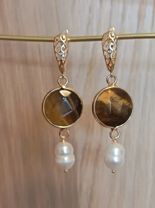 Orecchini perle e occhio di tigre