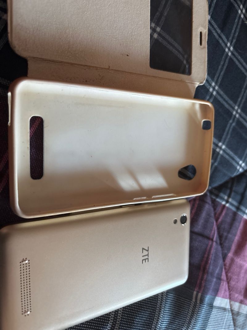 Funda para móvil Ate beige/dorado afbeelding 2