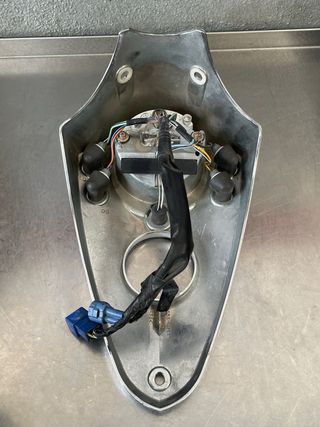 Suzuki Intruder 125 2005 Tapa Depósito