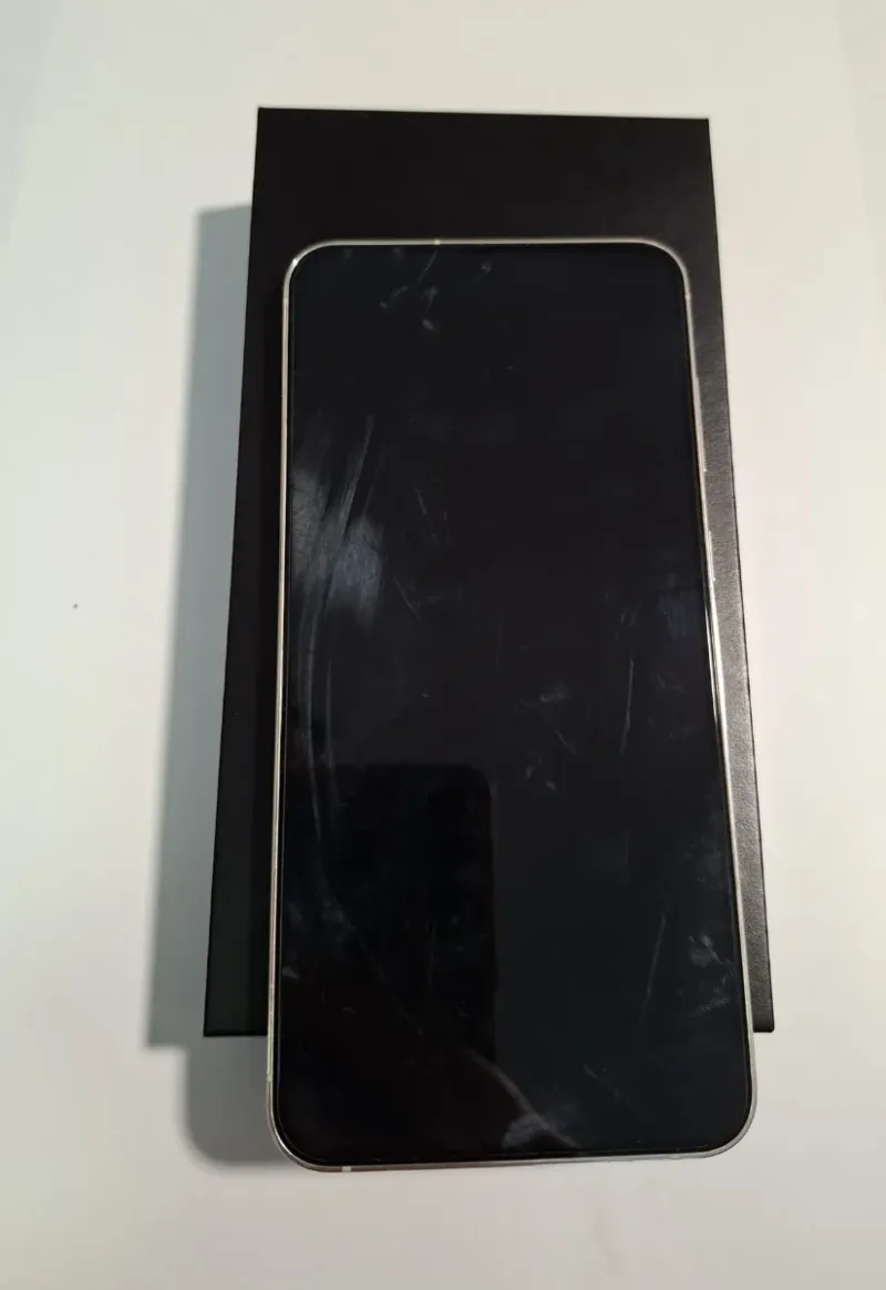 Samsung S23 + 256GB color crema