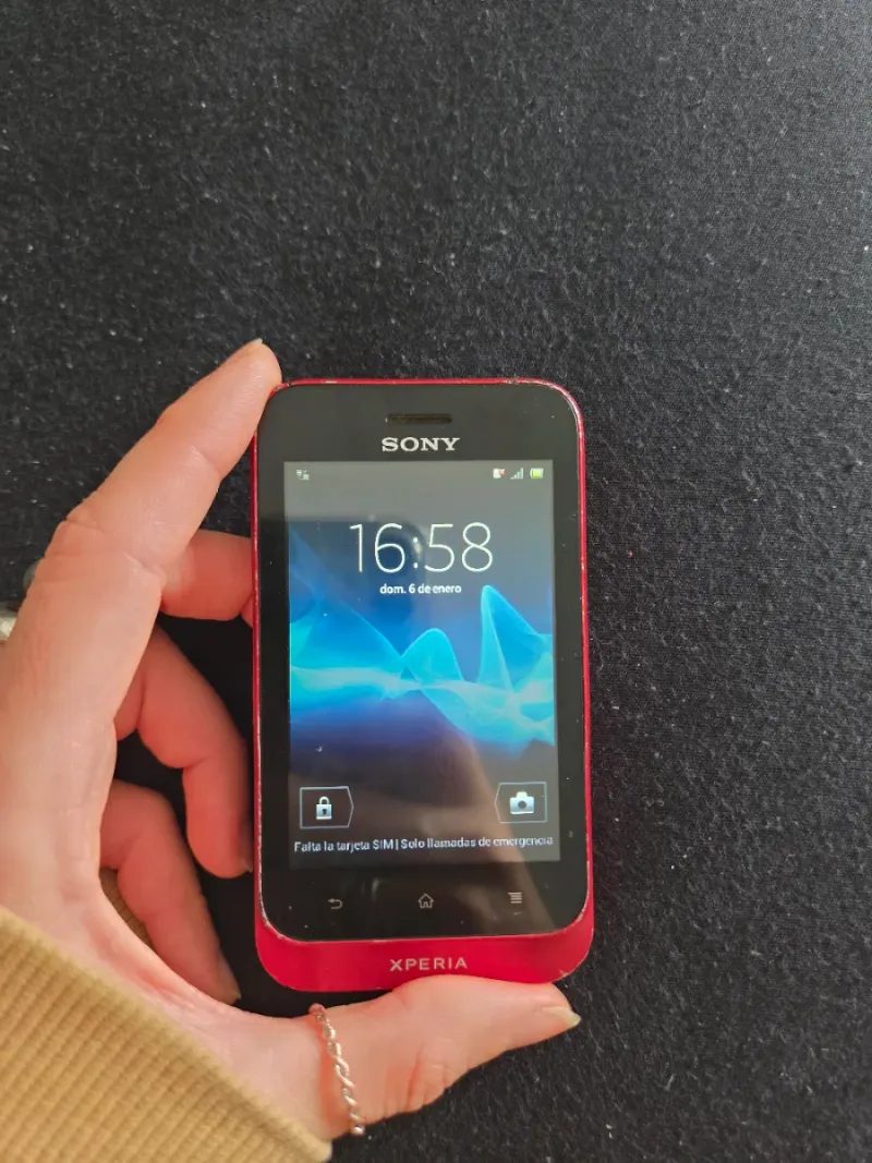 Móvil Sony Xperia Tipo Rojo