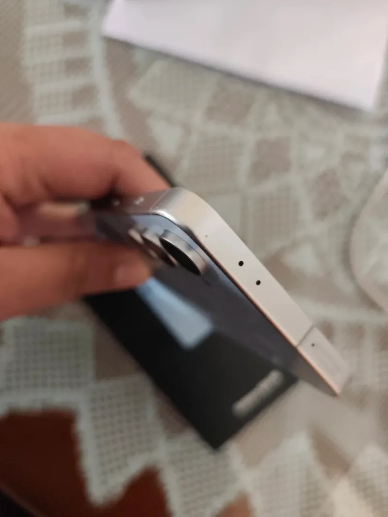 Samsung S24 FE afbeelding 7