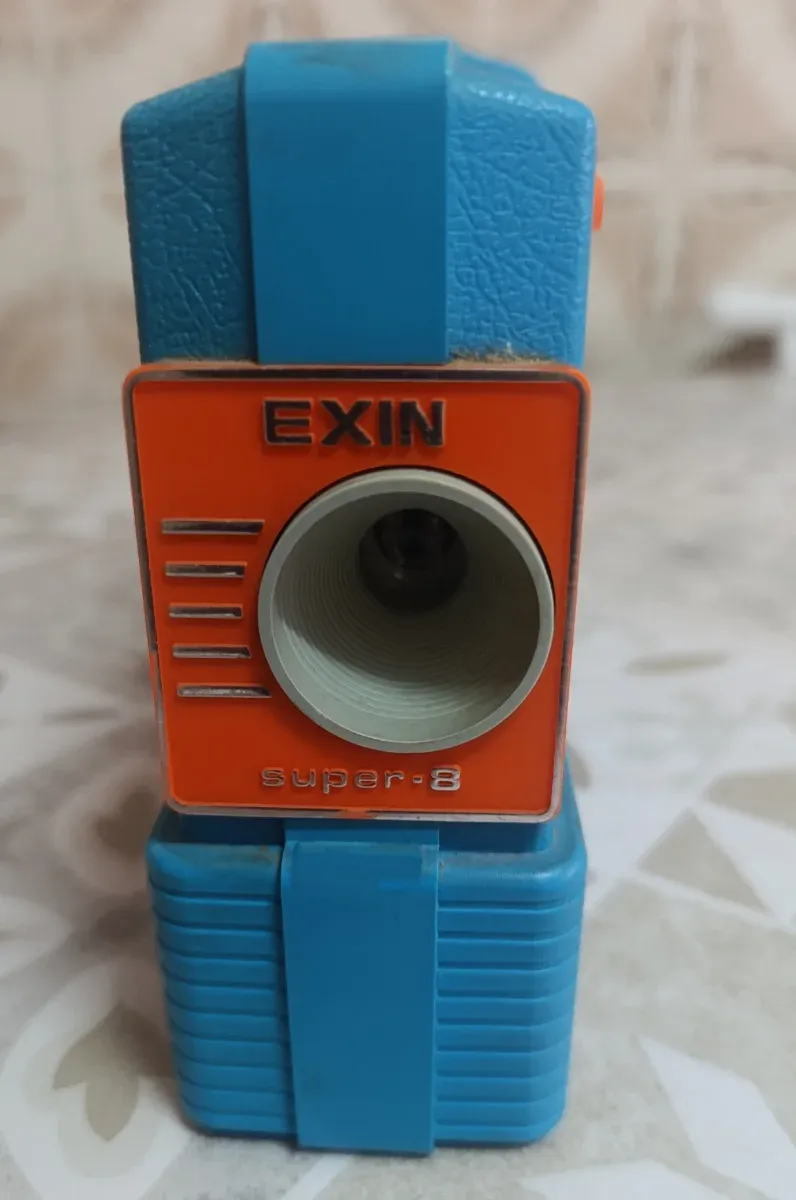 Super 8 Cinexin con 2 cartuchos afbeelding 2