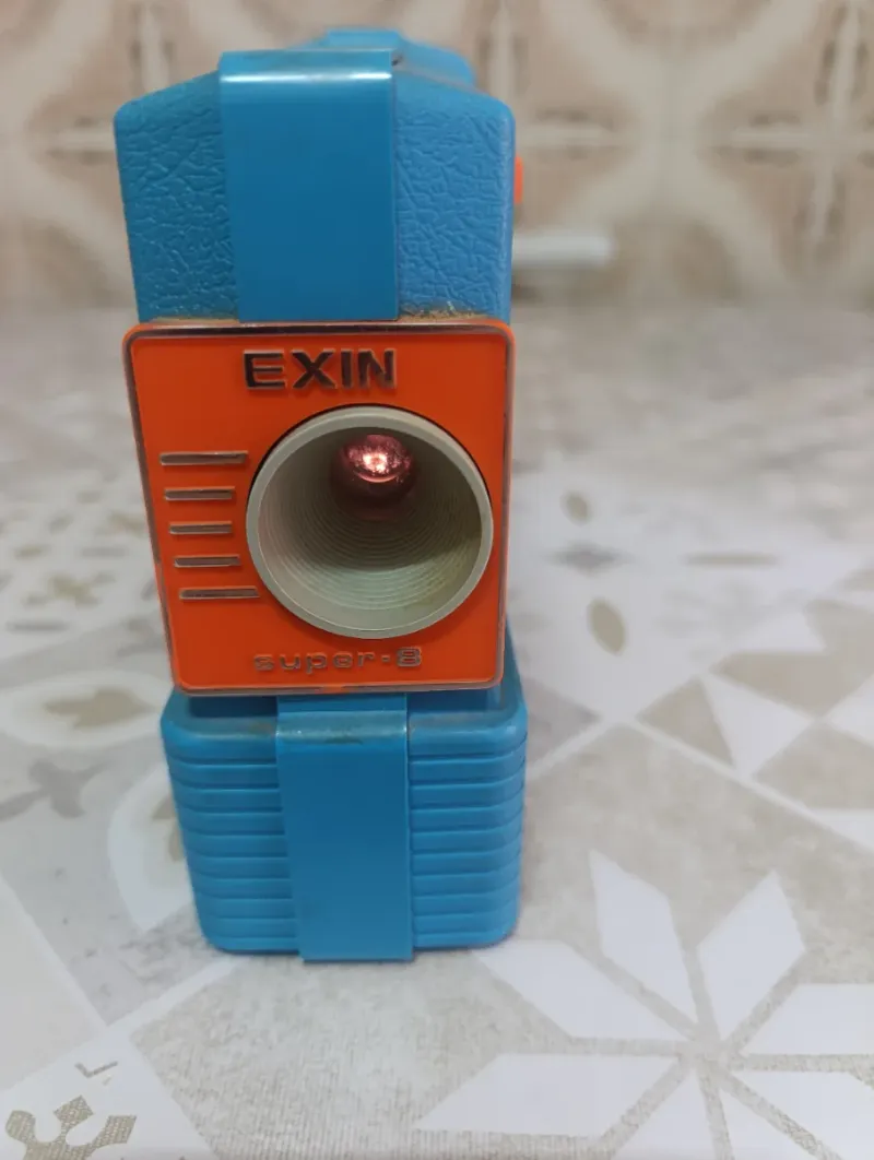 Super 8 Cinexin con 2 cartuchos afbeelding 10