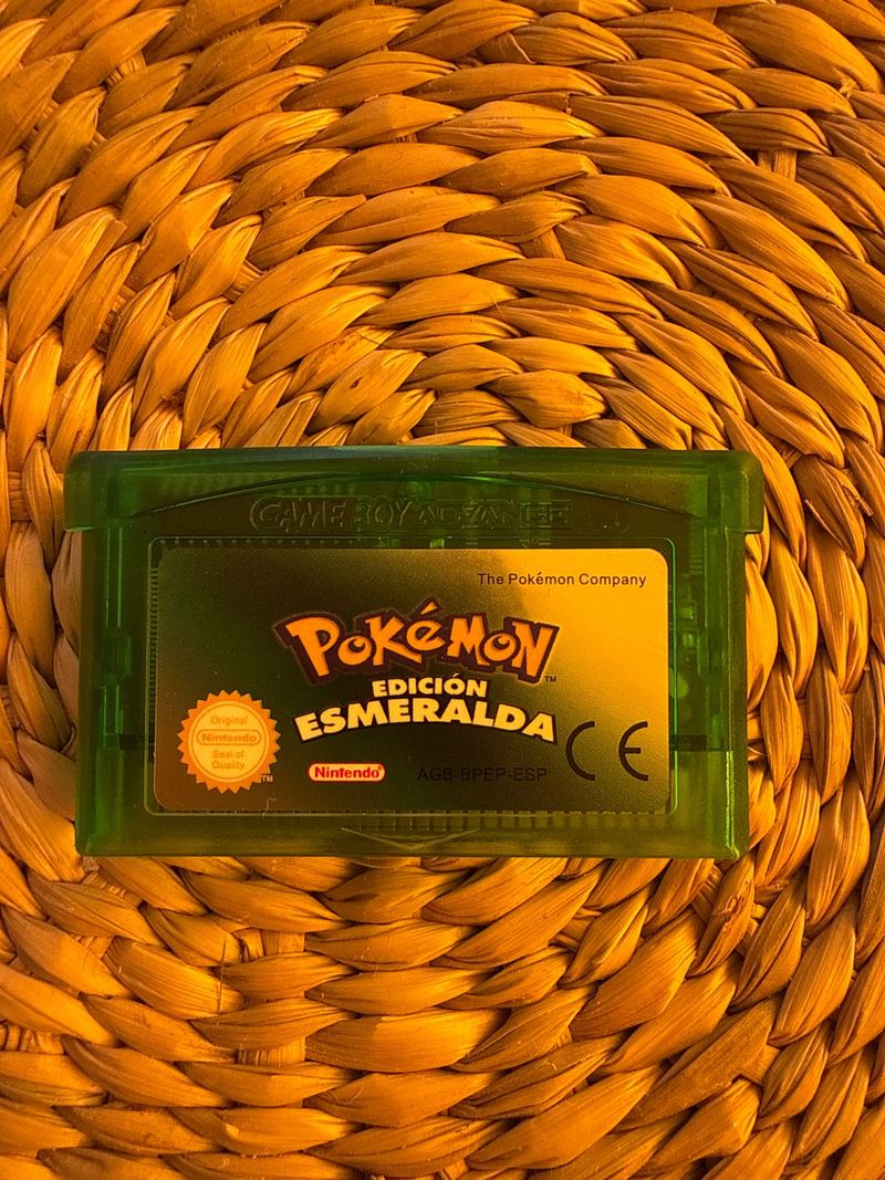 Pokemon Edición Esmeralda GBA