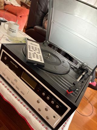 Tocadiscos Brigmtom BTC 400 CD