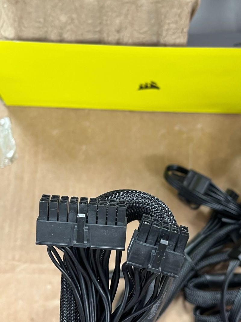 Corsair RM1000 x 80 PLUS Gold Fuente de Alimentaci afbeelding 11