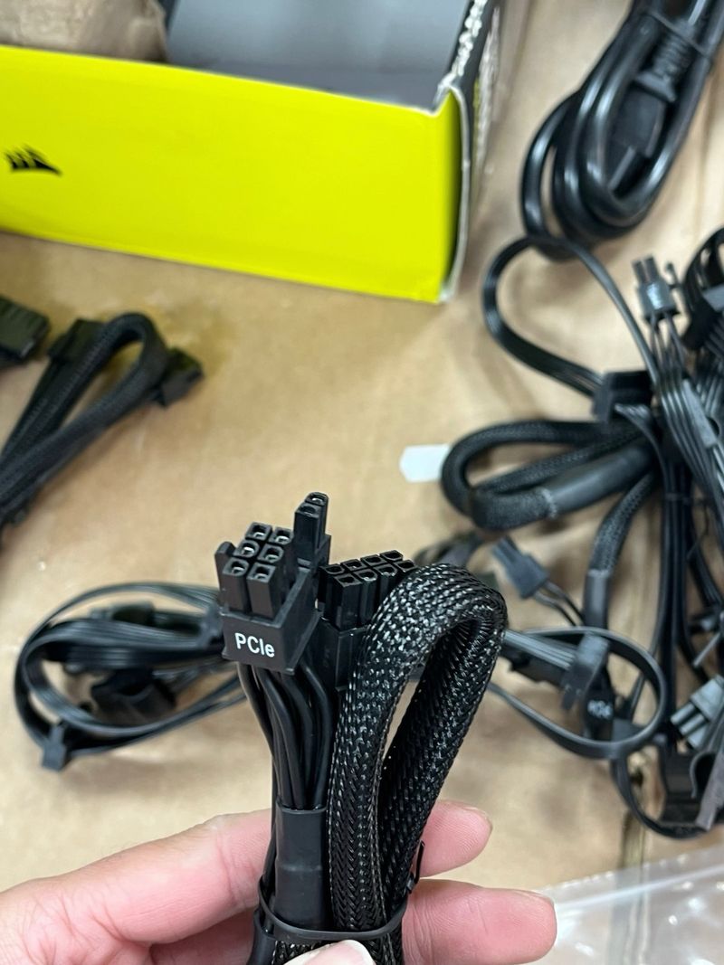 Corsair RM1000 x 80 PLUS Gold Fuente de Alimentaci afbeelding 7