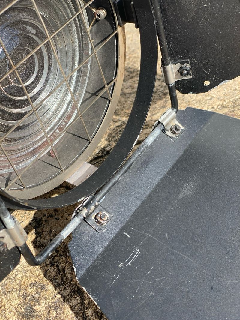 Proyector de Iluminación Desisti con varias lámparas afbeelding 5