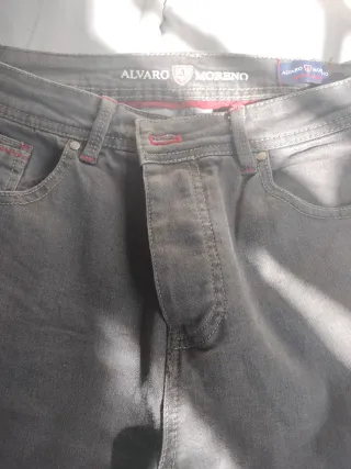 Pantalón y Jersey Álvaro Moreno Talla XL