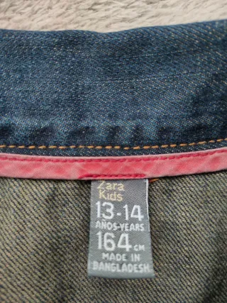 Cazadora vaquera ZARA (Talla 13-14 / 164cm)
