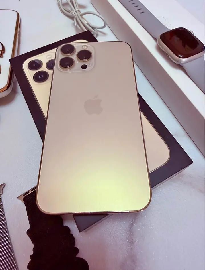 iPhone 13 Pro Max Oro 256GB