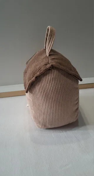 Fermaporta a forma di casa in tessuto a coste