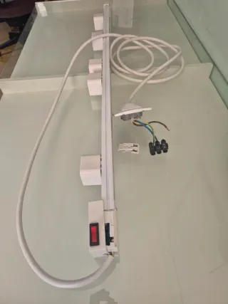 Enchufe Deslizante Ángel blanco con 5 enchufes