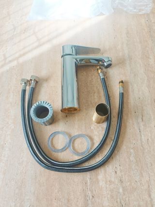 Grifo de lavabo nuevo color cromado baño pica