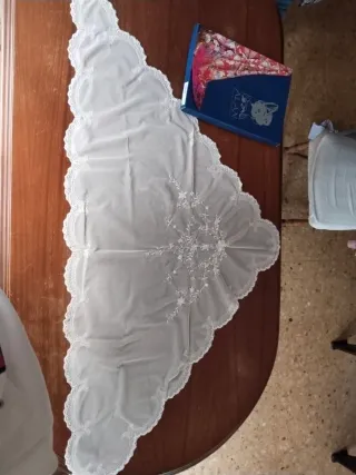 Mantilla Fallera Beige