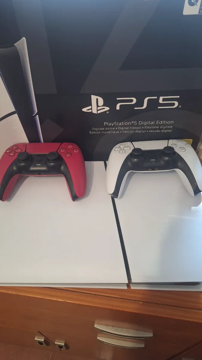 PS5 1TB + 2 Controles Originales afbeelding 2