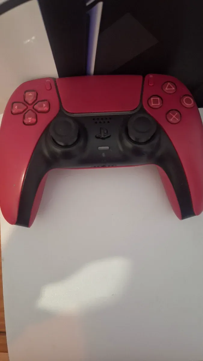 PS5 1TB + 2 Controles Originales afbeelding 4