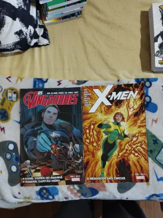 Revistas de vengadores y xmen en portugues