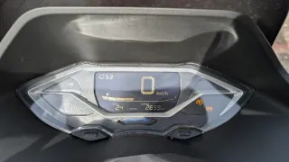 Honda PCX 125 - Gris - 2025 (Como nueva)