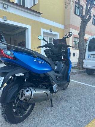 Kymco Maxi Scooter 125i cc Azul  Año:2013  31463km