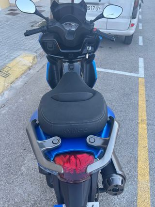 Kymco Maxi Scooter 125i cc Azul  Año:2013  31463km
