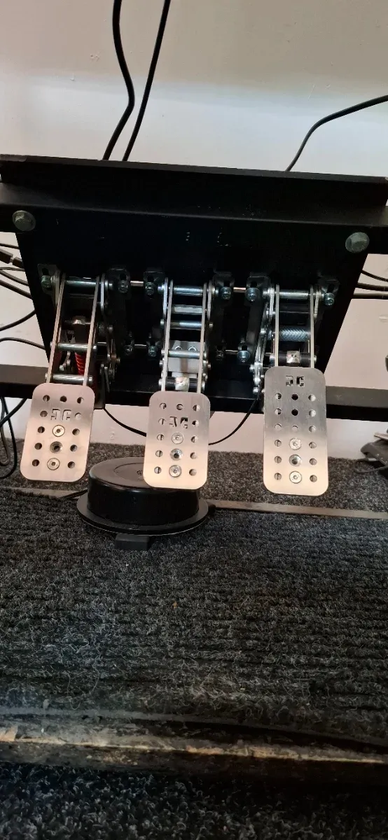 Simagic Evo Pro + GT Neo + Pedales DC3 afbeelding 4