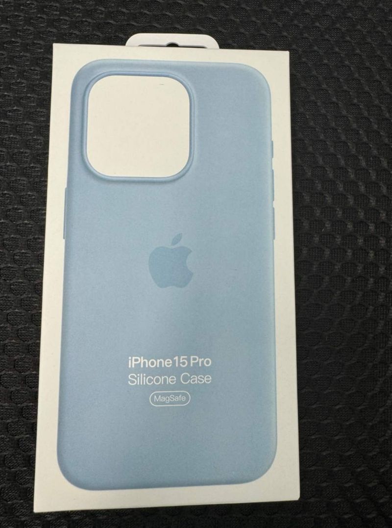 Funda Silicona iPhone 15 Pro MagSafe Apple afbeelding 6