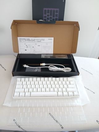 Teclado Mecânico MonsGeek FUN60 RGB - (NOVO)