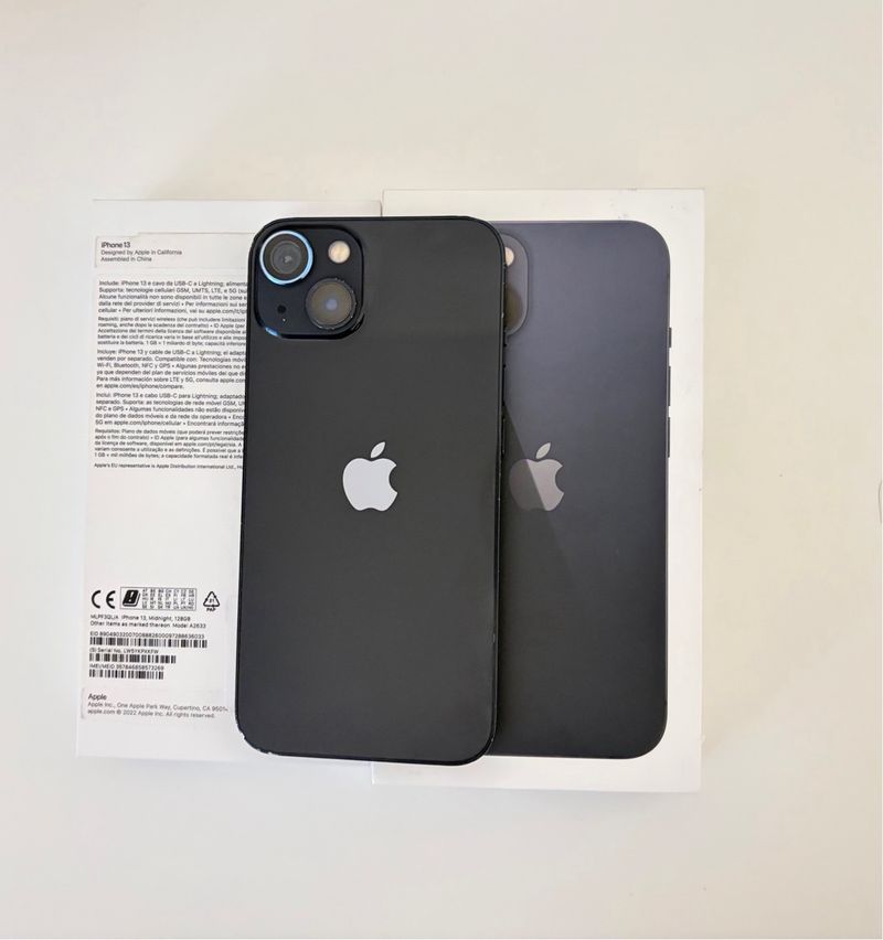 iPhone 13 Midnight 128GB Batería 77% afbeelding 2