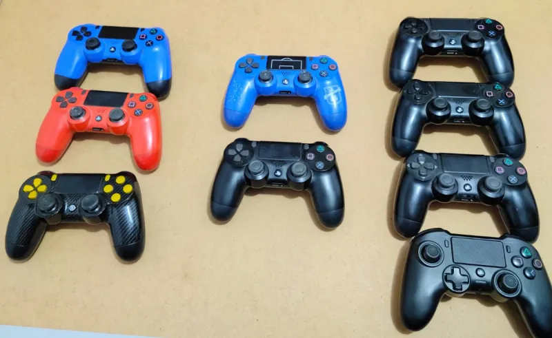 Lote 9 Mandos PS4 (PlayStation 4)leer todo!
