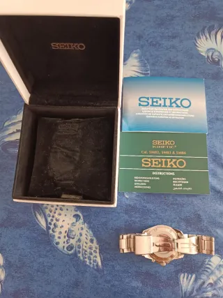 Reloj Seiko Kinetic 100M Analógico Hombre