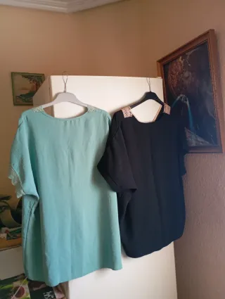 Lote 2 blusas con encaje