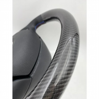 PERSONALIZACION VOLANTE DE CARBONO BMW M