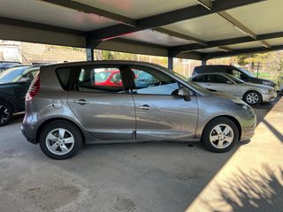 Renault Scenic 2011